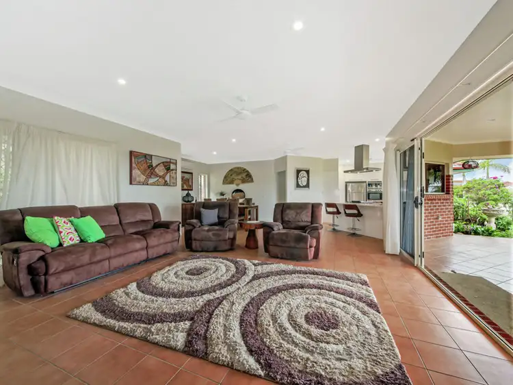 Fifth view of Homely house listing, 2 Lough Court, Murrumba Downs QLD 4503