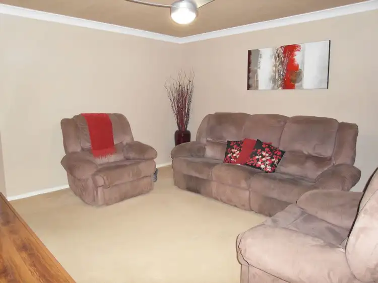 Second view of Homely house listing, 5 Glen Avon Court, Glenvale QLD 4350