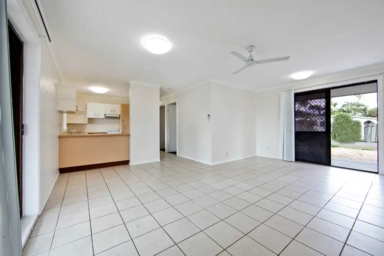 70 Whitsunday Drive, Kirwan QLD 4817