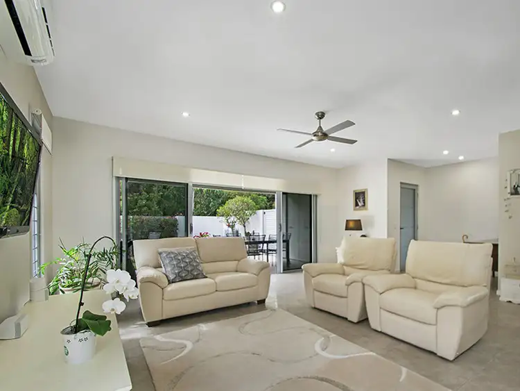 Fourth view of Homely house listing, 2/9 Palmyra Crescent, Buderim QLD 4556
