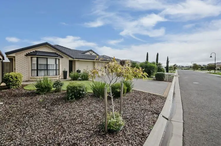 8 Airdrie Avenue, Parafield Gardens SA 5107