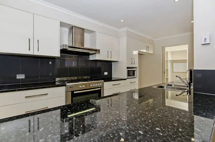23 Oak Avenue, Burton SA 5110