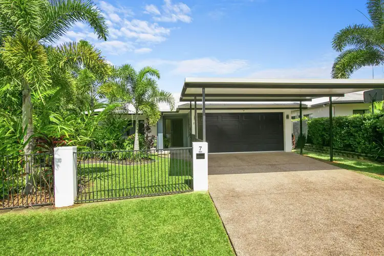 7 Pollock Close, Bentley Park QLD 4869