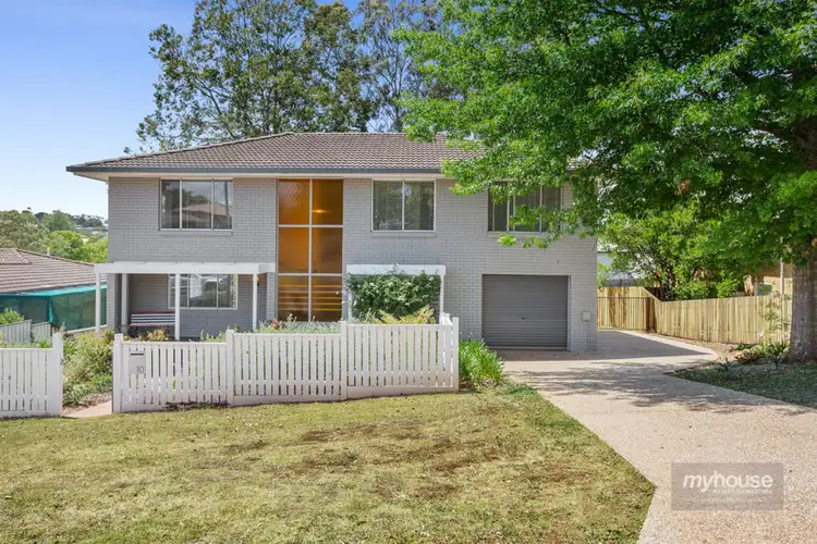 10 Catto Street, Centenary Heights QLD 4350