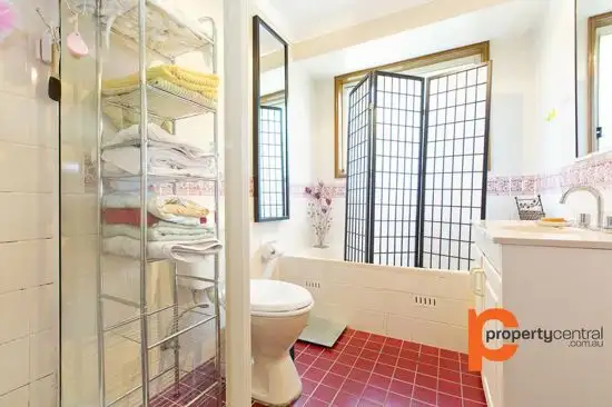 Sixth view of Homely villa listing, 2/41 Bringelly Road, Kingswood NSW 2747