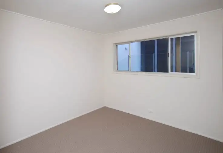 Fifth view of Homely unit listing, 2/60 Pacific Pde, Bilinga QLD 4225