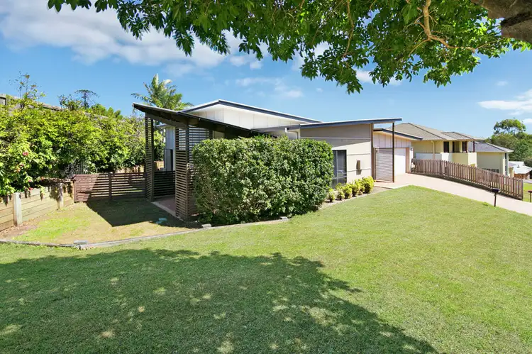 Main view of Homely house listing, 10 Dawson Drive, Manly West QLD 4179