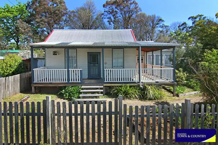 Main view of Homely house listing, 2 Jewell Avenue, Armidale NSW 2350