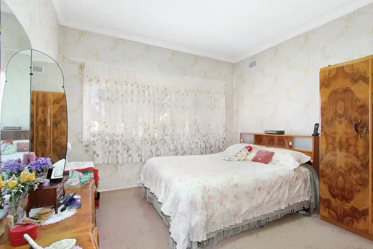 Sixth view of Homely house listing, 26 Haynes Avenue, Seven Hills NSW 2147