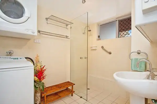 Sixth view of Homely unit listing, 8/140 Marine Parade, Coolangatta QLD 4225