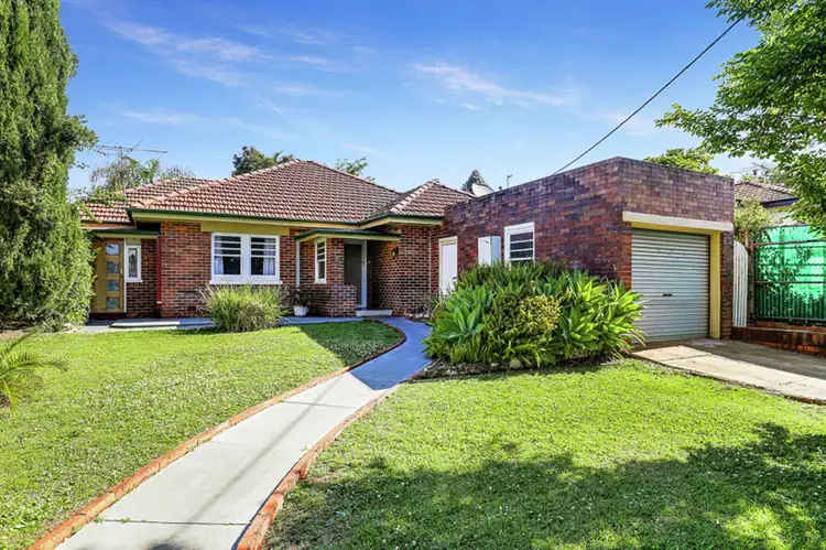 26 Tolmie Street, South Toowoomba QLD 4350