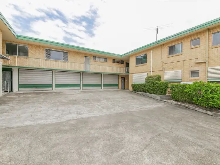 2/9 Kedron Street, Wooloowin QLD 4030