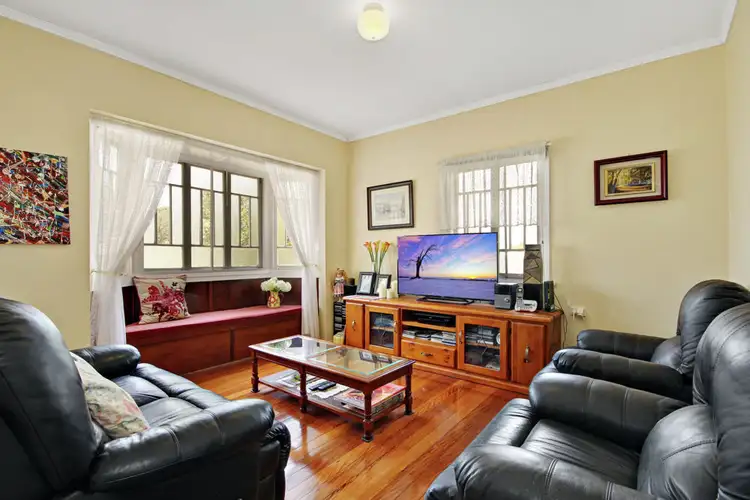 Second view of Homely house listing, z264 Wynnum North Road, Wynnum QLD 4178