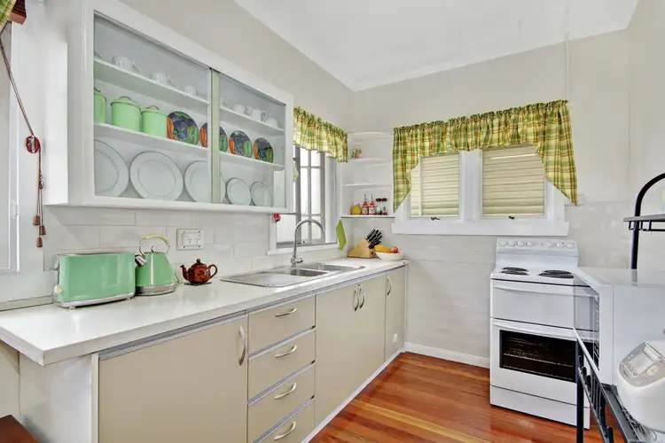 Fourth view of Homely house listing, z264 Wynnum North Road, Wynnum QLD 4178