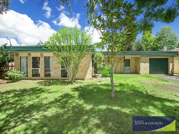 14 Bowman Avenue, Armidale NSW 2350