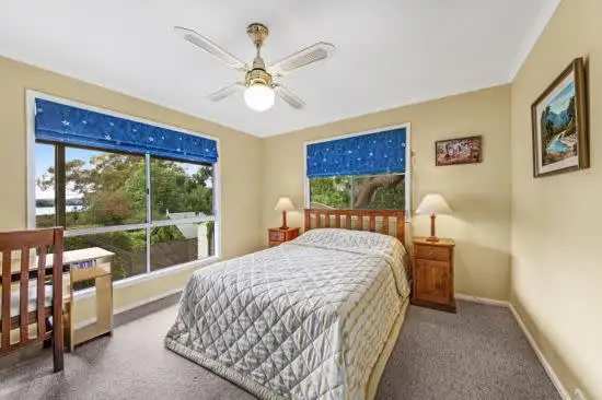Sixth view of Homely house listing, 2 Newcastle Street, Springfield NSW 2250