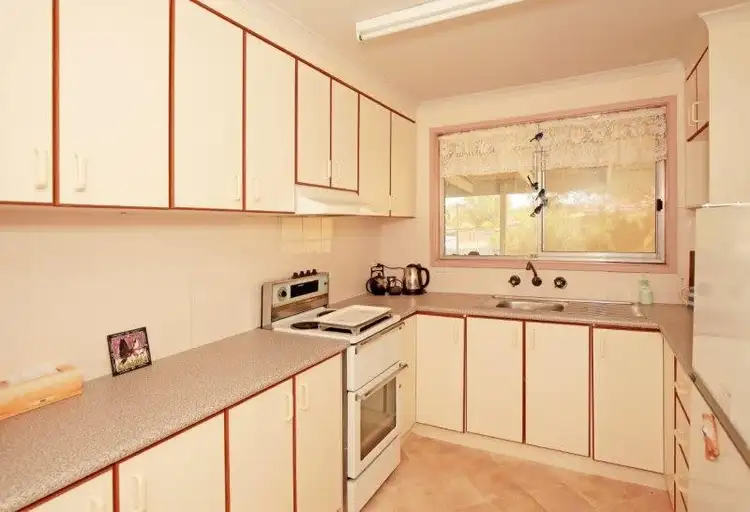 Fifth view of Homely house listing, 5 Arnold St, Junee NSW 2663