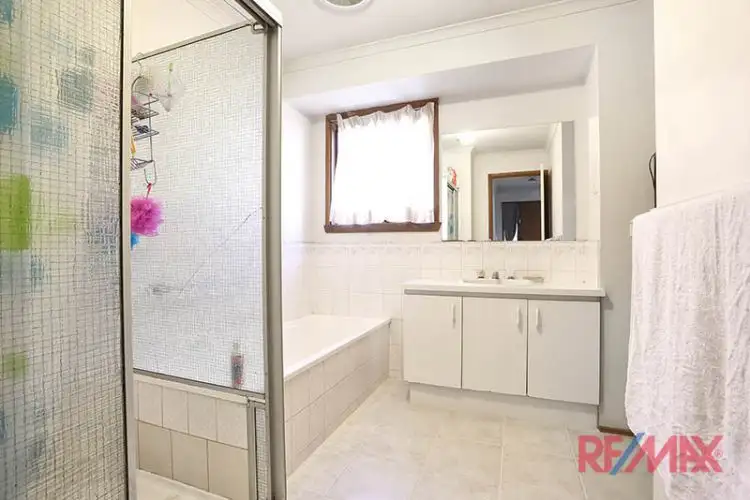 Sixth view of Homely house listing, 2 Tarella Street, Hampton Park VIC 3976