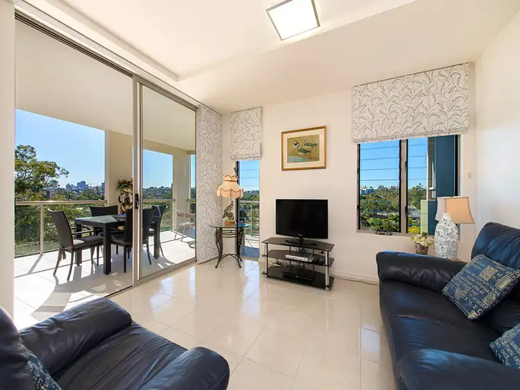 Second view of Homely unit listing, 7 / 70 Durham Street, St Lucia QLD 4067