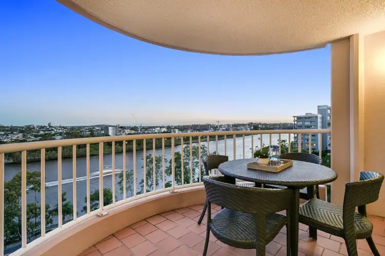 24/32 Dunmore Tce, Auchenflower QLD 4066