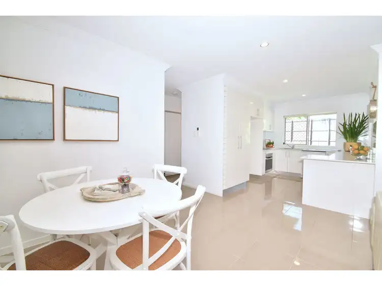Fourth view of Homely unit listing, 4/10 Hicks Street, Mount Gravatt East QLD 4122