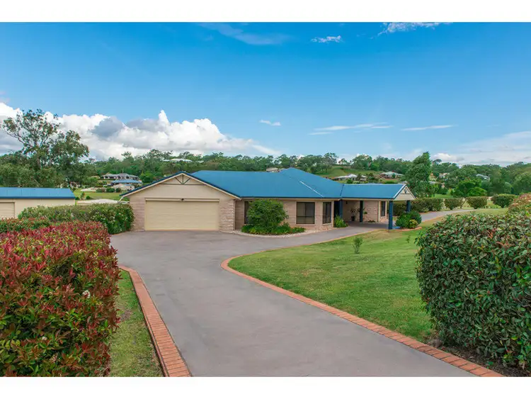 10 Roderick Drive, Cotswold Hills QLD 4350