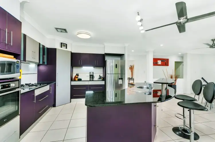 Sixth view of Homely house listing, 8 Hussar Close, Kanimbla QLD 4870