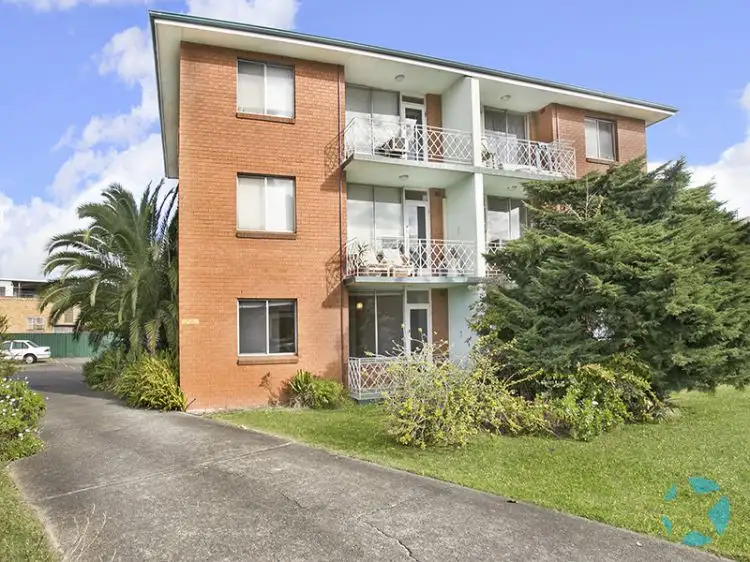 Main view of Homely unit listing, 2/17 Mason St, Parramatta NSW 2151