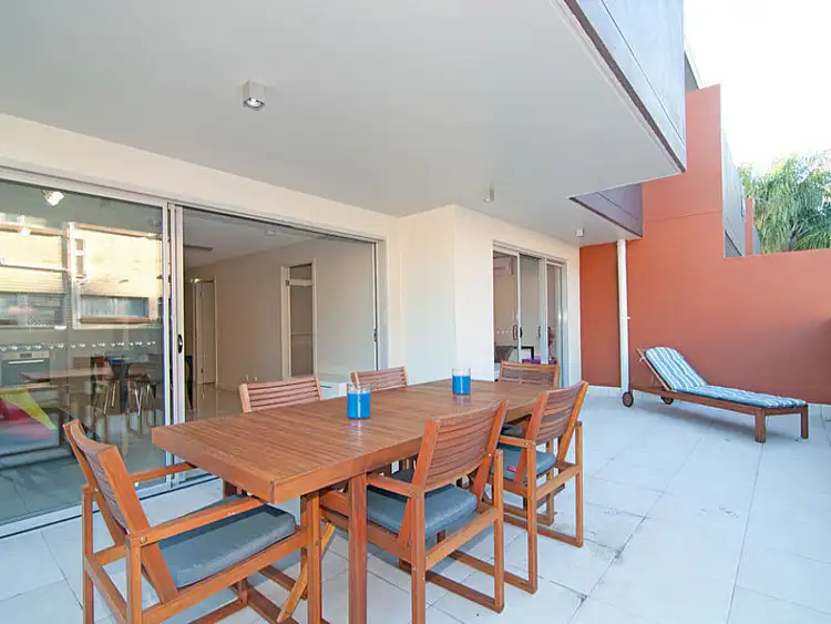 Second view of Homely unit listing, 6/36 Third Ave, Sandgate QLD 4017