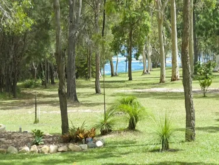 82 Wildsoet St, Burbank QLD 4156