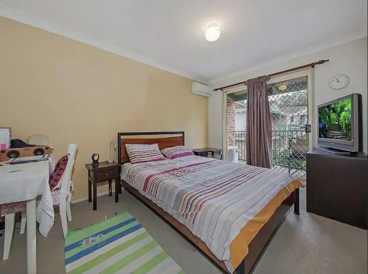 Sixth view of Homely townhouse listing, 2/1 Farr -Jones Court, Daisy Hill QLD 4127