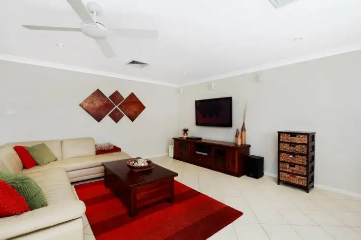 Fourth view of Homely house listing, 5 Hamish Court, Beaumont Hills NSW 2155