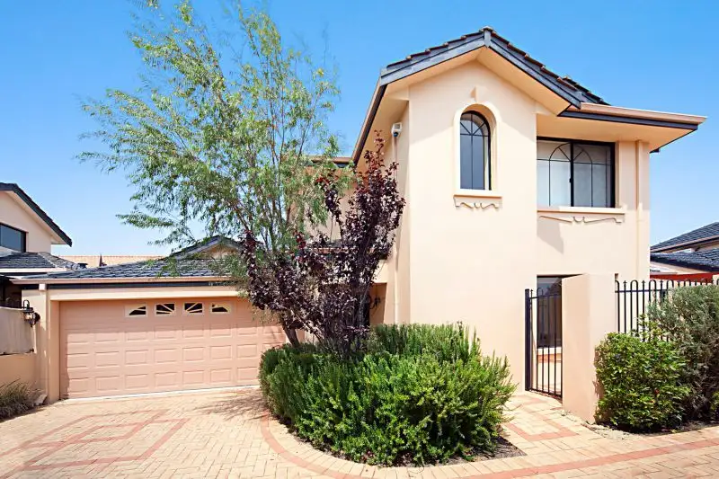 Main view of Homely townhouse listing, 2/31 Hazel St, Como WA 6152