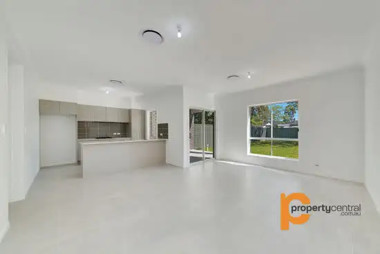 Second view of Homely semi-detached listing, 1/263 Great Western Highway, Emu Plains NSW 2750