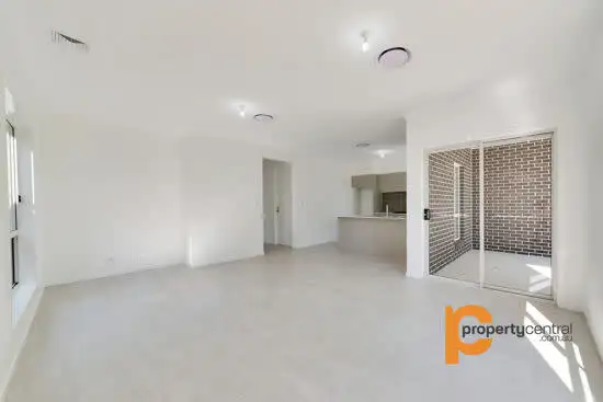 Fifth view of Homely semi-detached listing, 1/263 Great Western Highway, Emu Plains NSW 2750