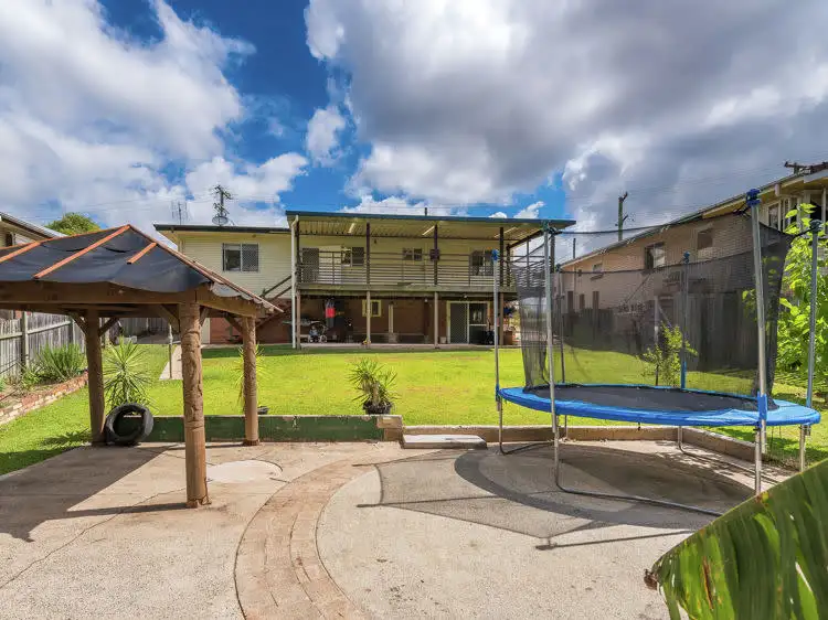 3 Highview Avenue, Nambour QLD 4560