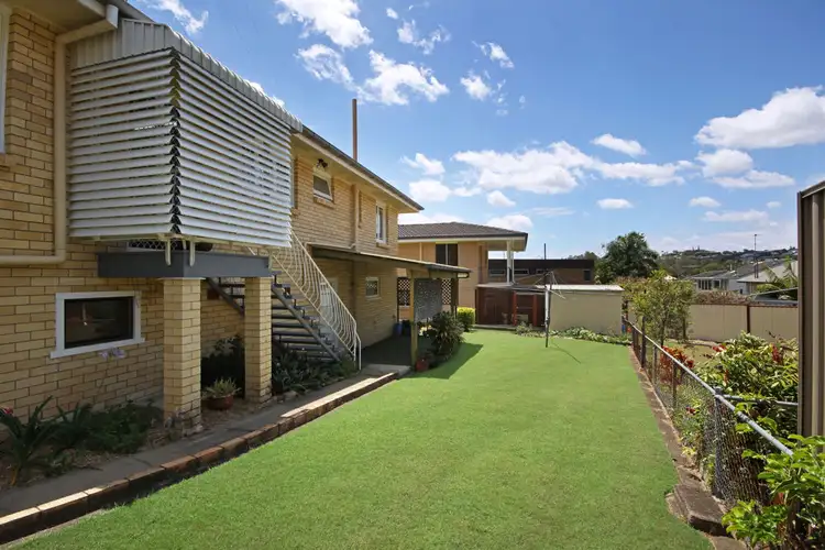 Third view of Homely house listing, 10 Joywood Street, Tarragindi QLD 4121