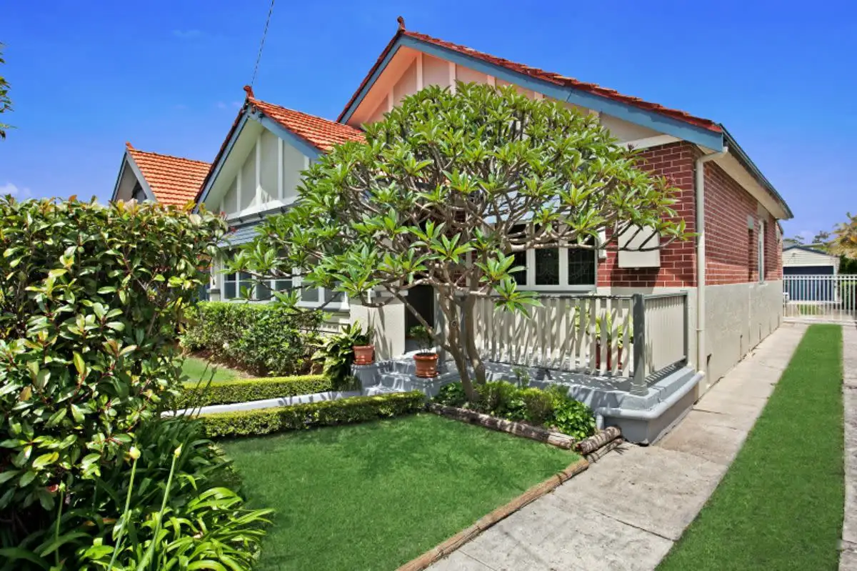 Main view of Homely house listing, 146 Gordon Avenue, Hamilton South NSW 2303