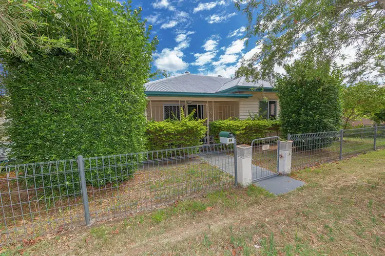 14 Wyndham street, North Ipswich QLD 4305