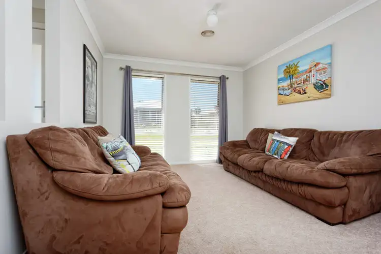 Second view of Homely house listing, 3 St Paul's Place, Gobbagombalin NSW 2650