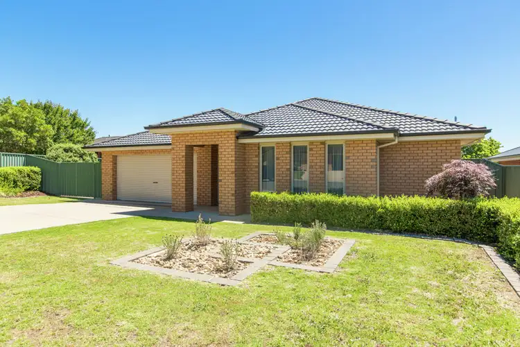 9 Protea Place, Forest Hill NSW 2651