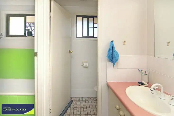 Fifth view of Homely house listing, 2 Howard Place, Armidale NSW 2350