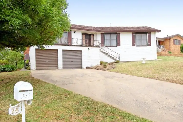Second view of Homely house listing, 25 Acacia Pl, Junee NSW 2663