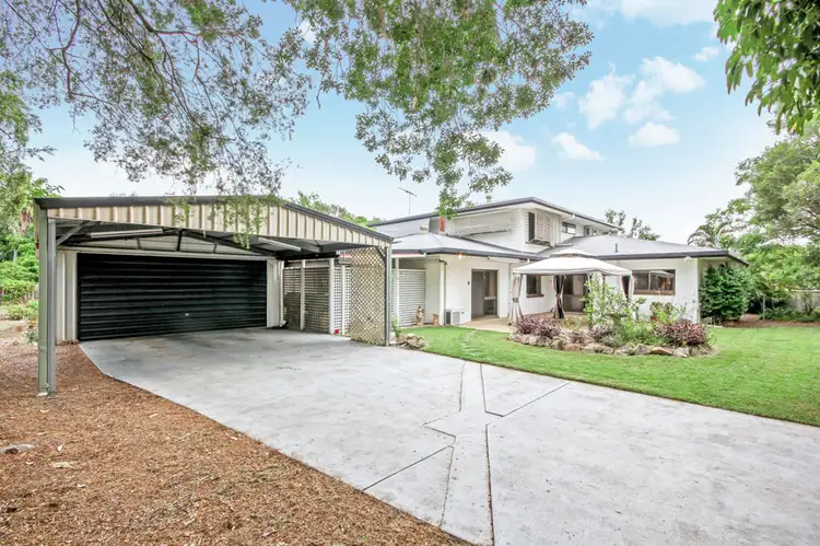 Second view of Homely house listing, 2 Elm Drive, Murrumba Downs QLD 4503