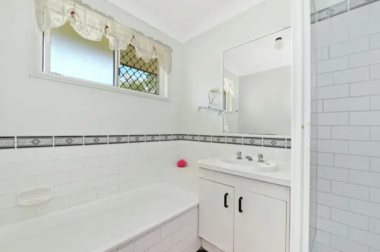 Fifth view of Homely house listing, 9 Darlington Court, Caboolture QLD 4510