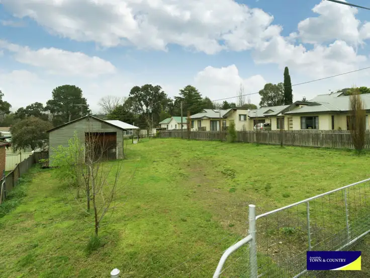 2 College Avenue, Armidale NSW 2350