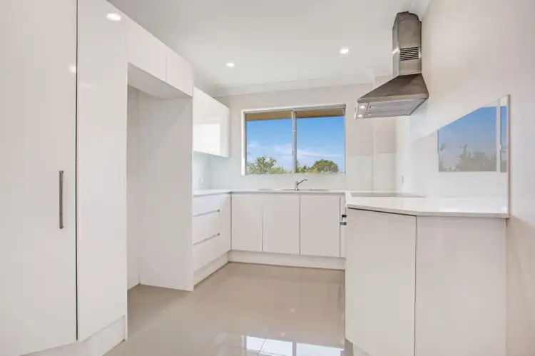 2/32 Date Street, Adamstown NSW 2289