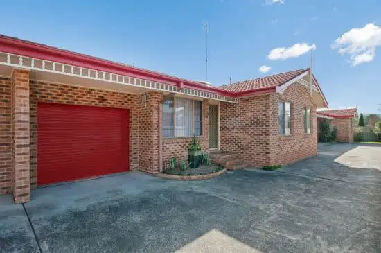 2/39 Brougham Street, East Gosford NSW 2250