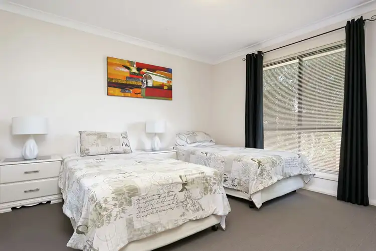 Fifth view of Homely house listing, 1/2-4 Macquarie Street, Mount Austin NSW 2650