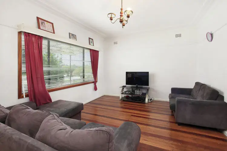Second view of Homely house listing, 3 Flame Place, Blacktown NSW 2148